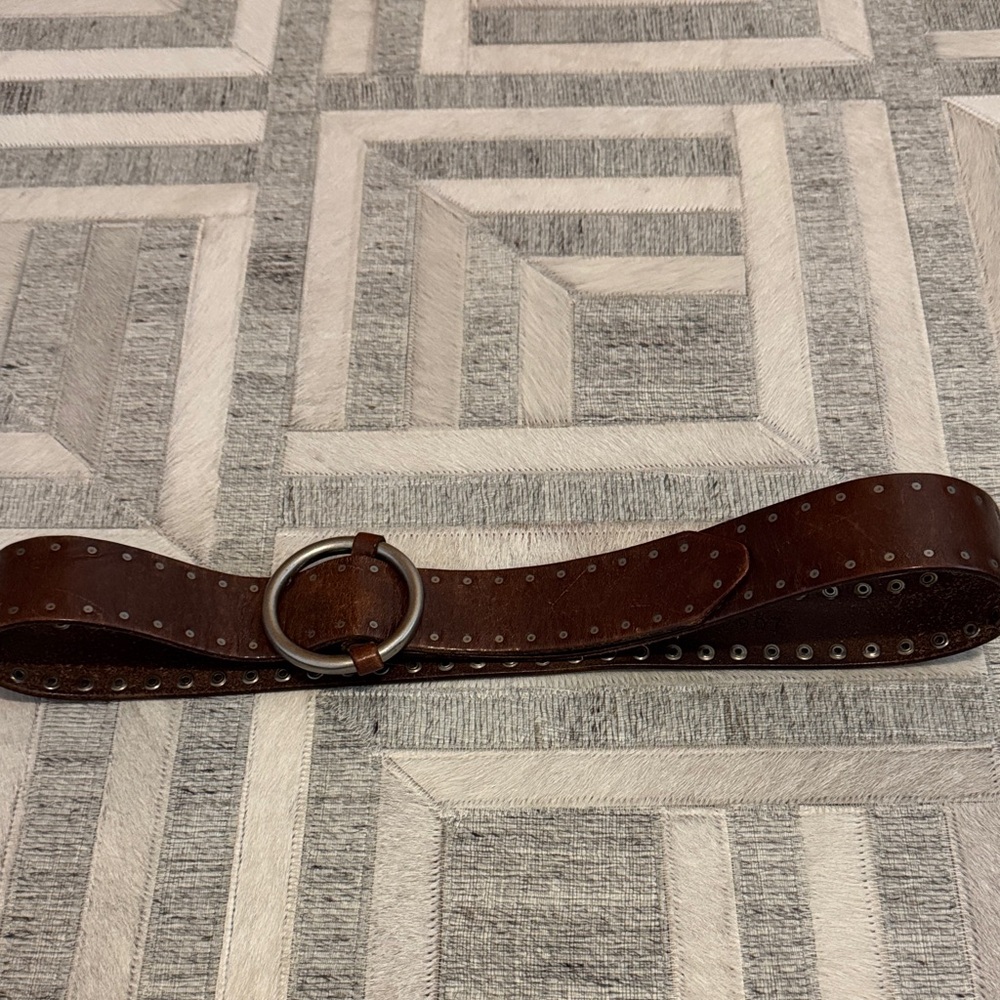 Brown Leather Ring Buckle Belt